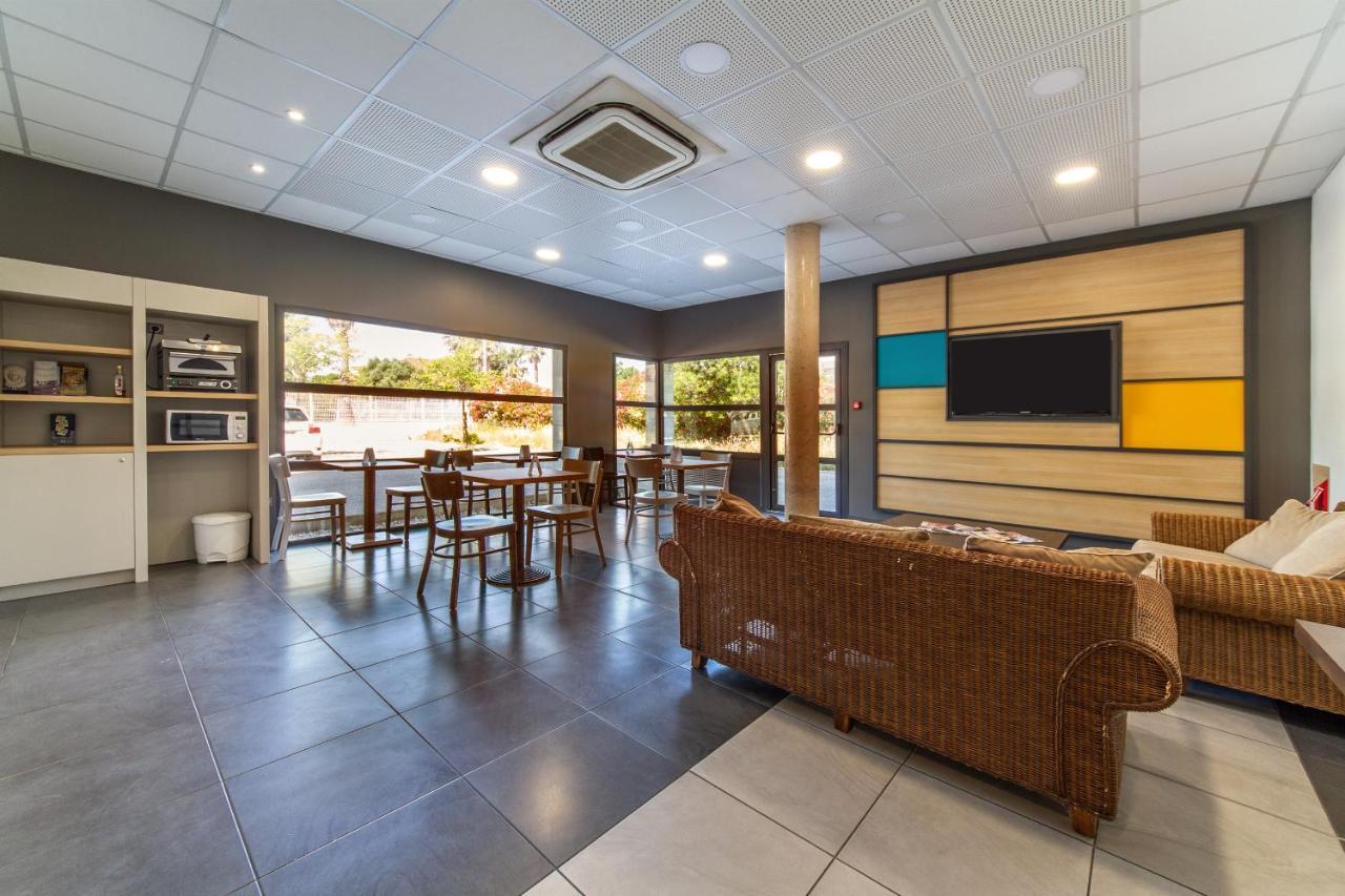 B&B Hotel Perpignan Saleilles ภายนอก รูปภาพ