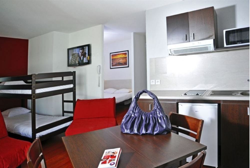 B&B Hotel Perpignan Saleilles ภายนอก รูปภาพ